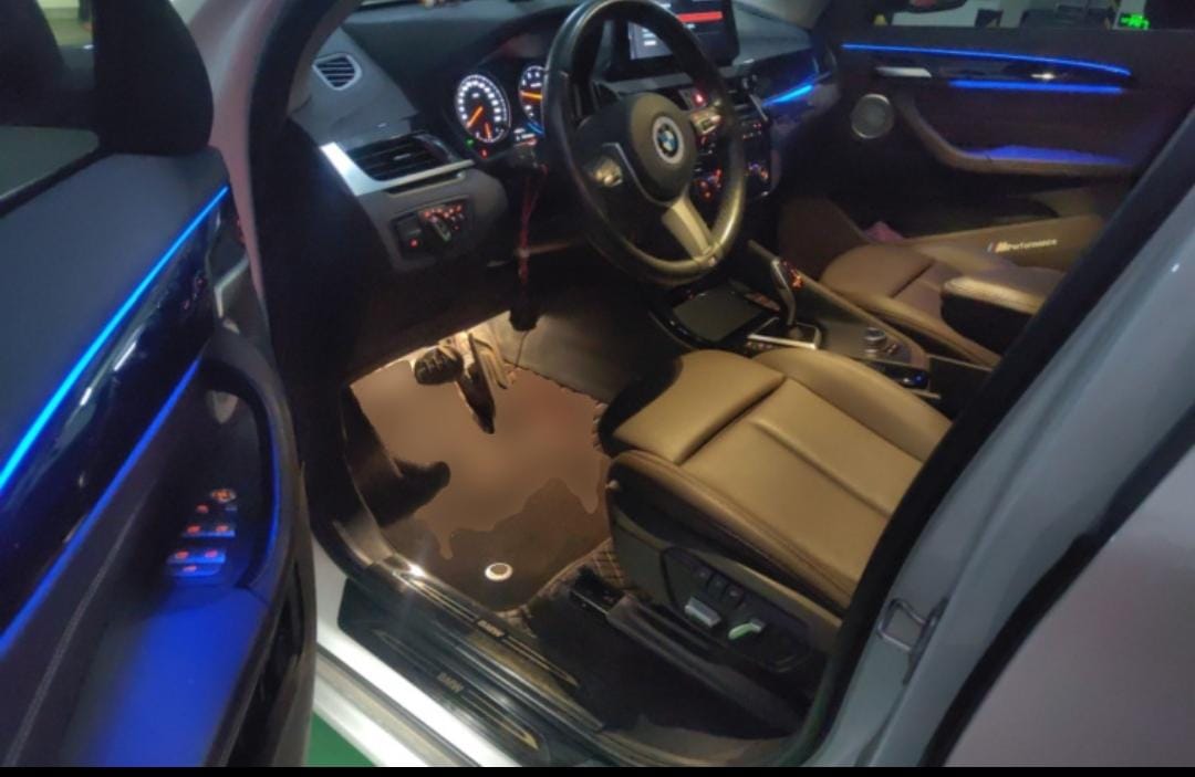 BMW X1 sDrive20Li Premium Edition