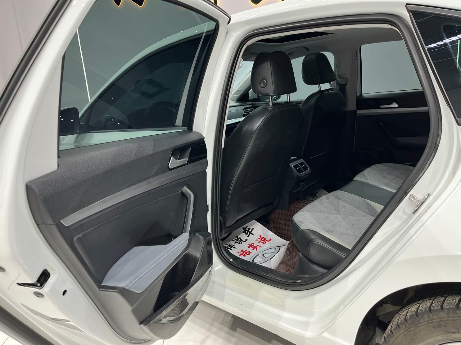 Volkswagen Lavida 280TSI DSG