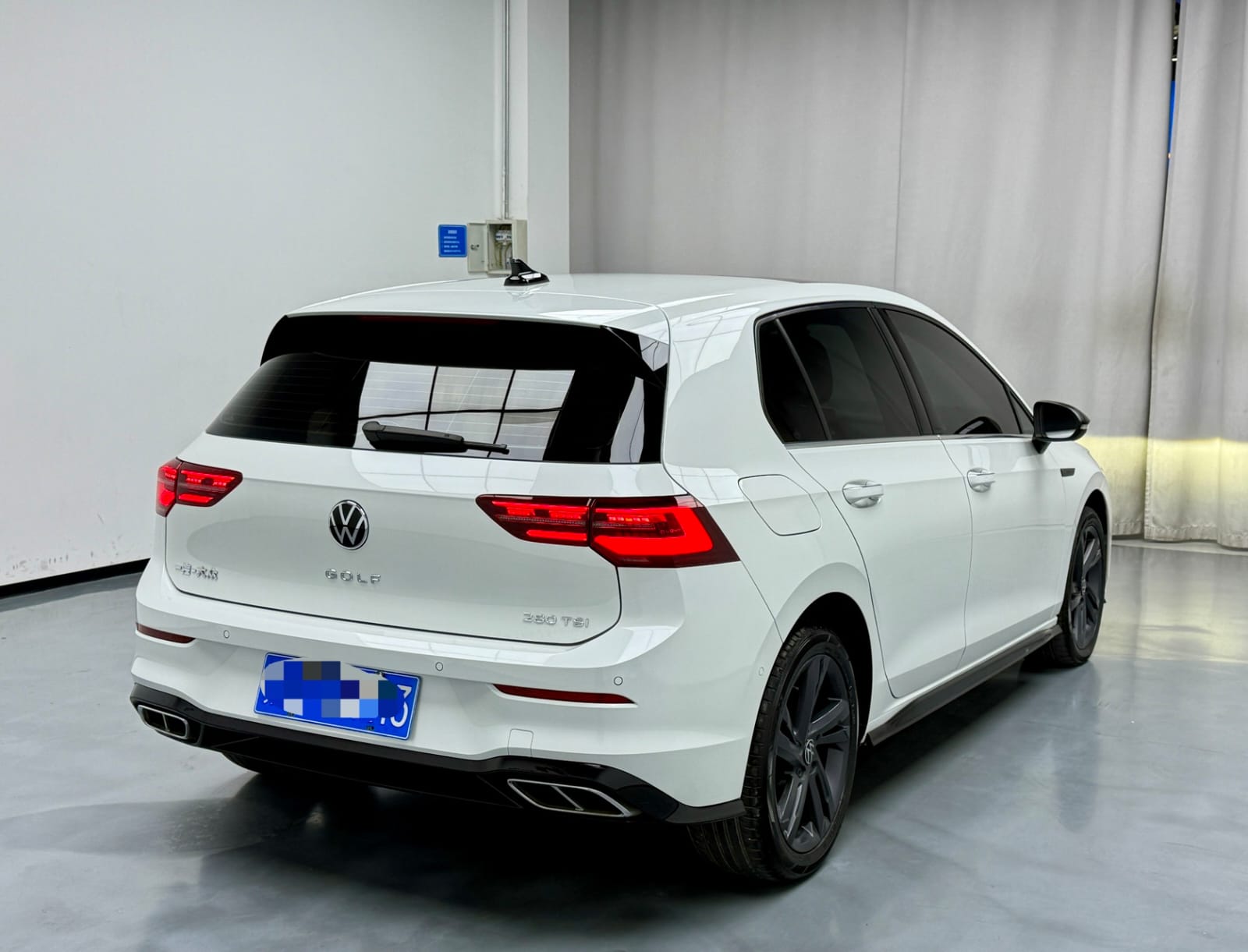 Volkswagen Golf 280TSI DSG R-Line Lite