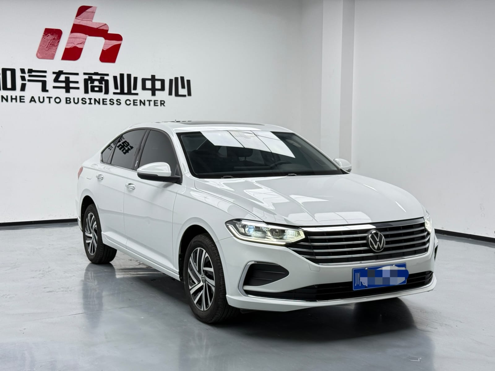 Volkswagen Lavida 1.5L Automatic