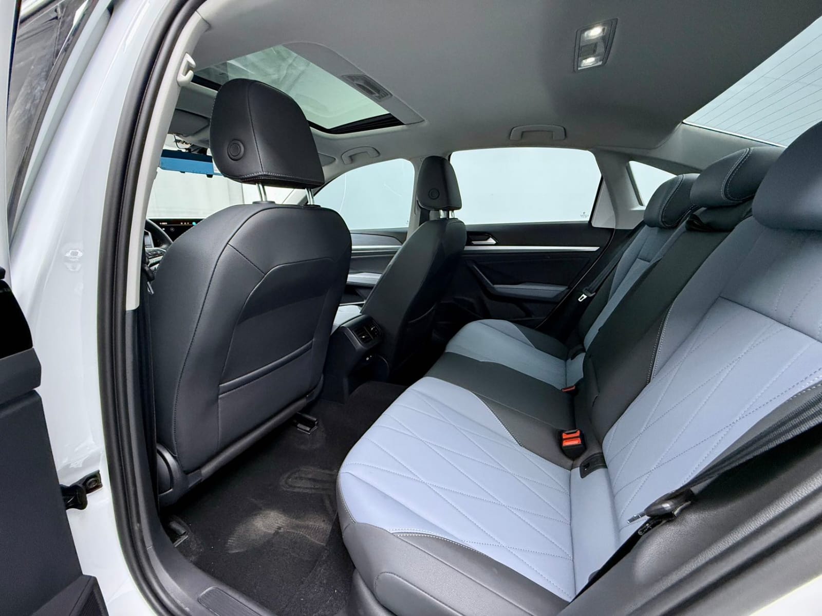 Volkswagen Lavida 1.5L Automatic