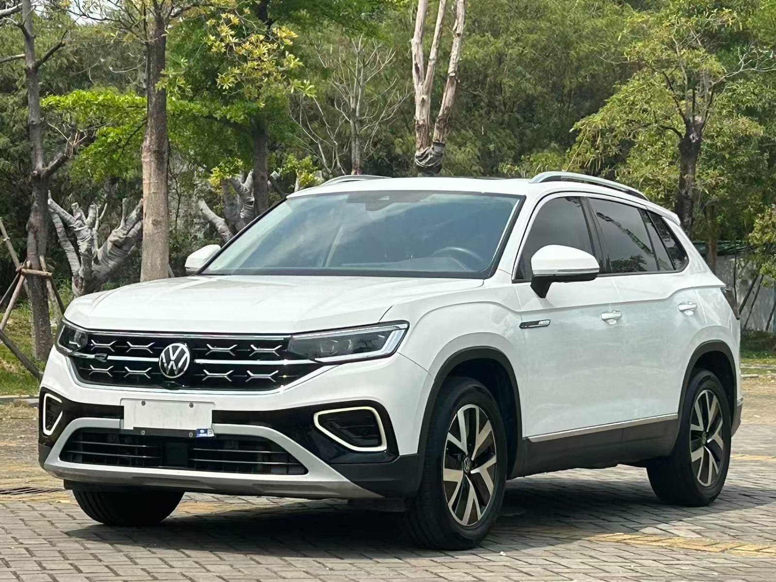 Volkswagen Tayron 280TSI Deluxe PLUS Premium Edition