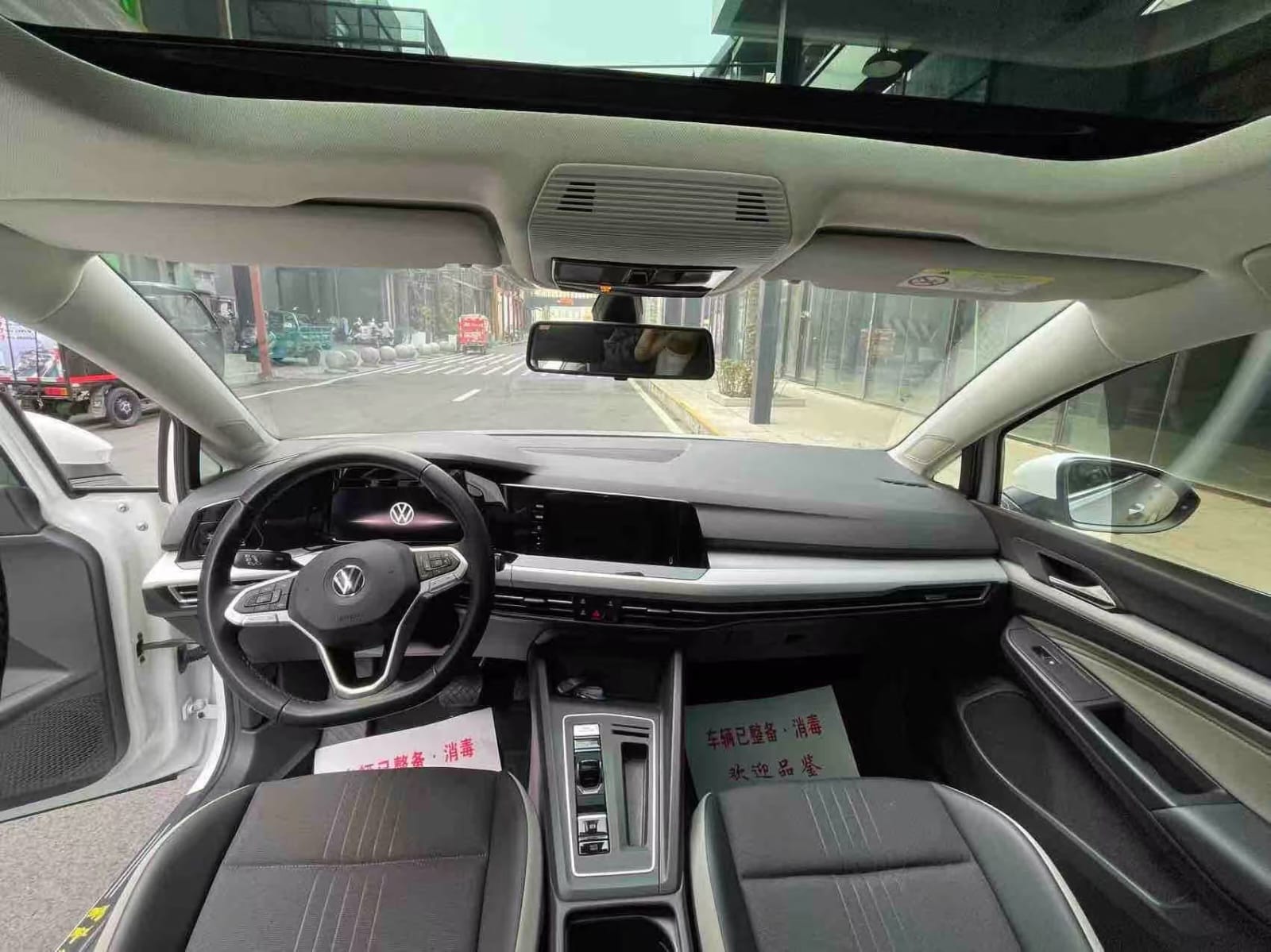 Volkswagen Golf 280TSI DSG Pro