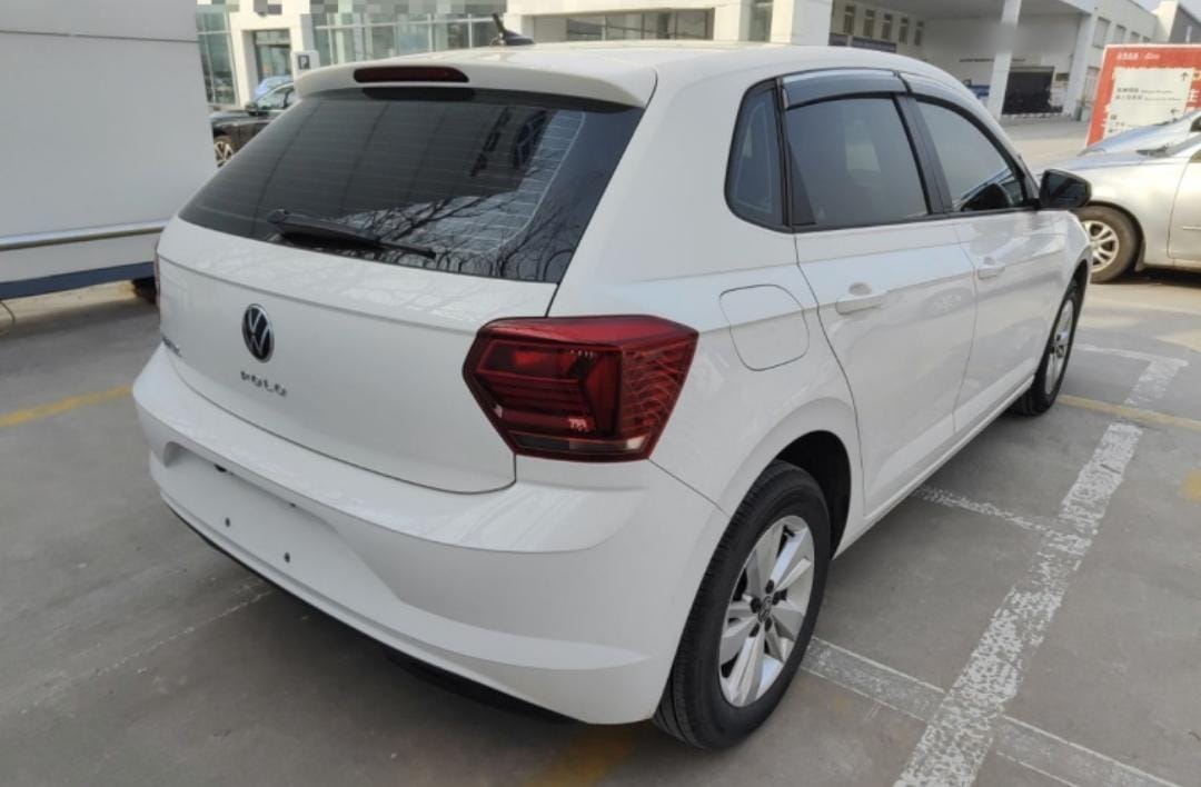 Volkswagen Polo Plus 1.5L Auto Panorama Edition