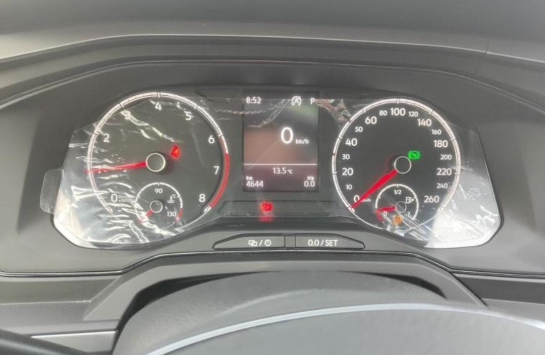 Volkswagen Polo Plus 1.5L Auto Panorama Edition