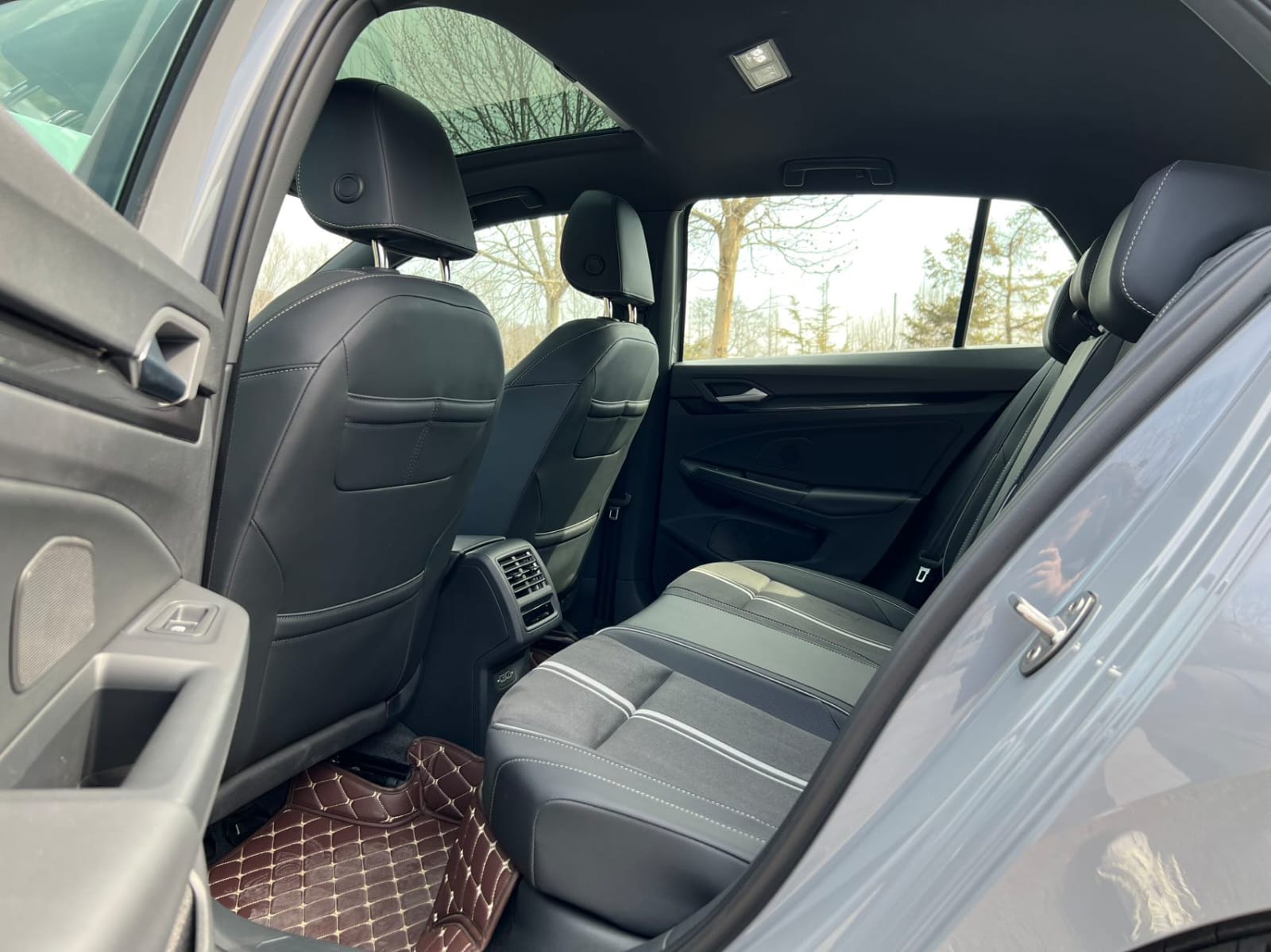 Volkswagen Golf 280TSI DSG