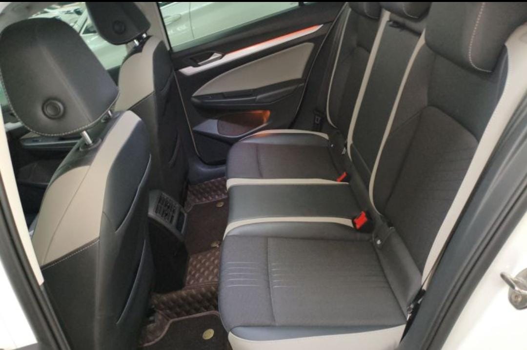 Volkswagen Golf 280TSI DSG Pro