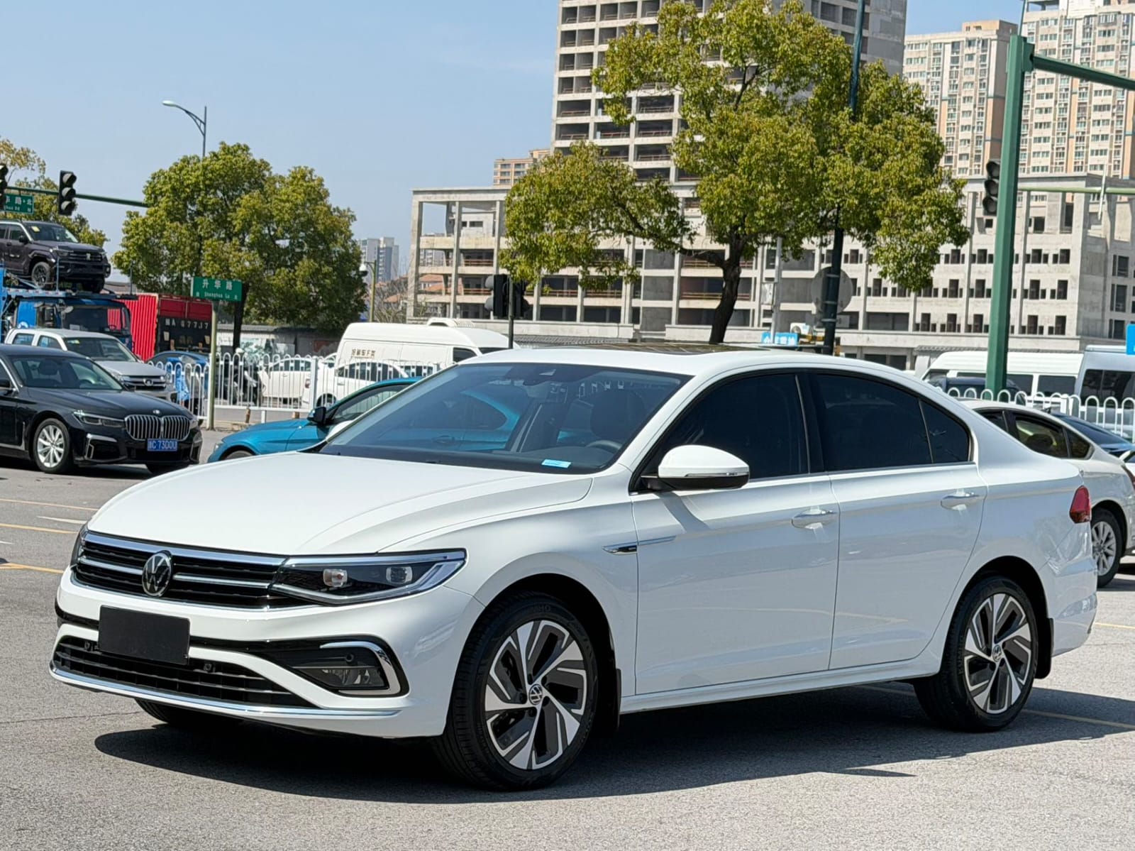 Volkswagen Bora Honor Edition