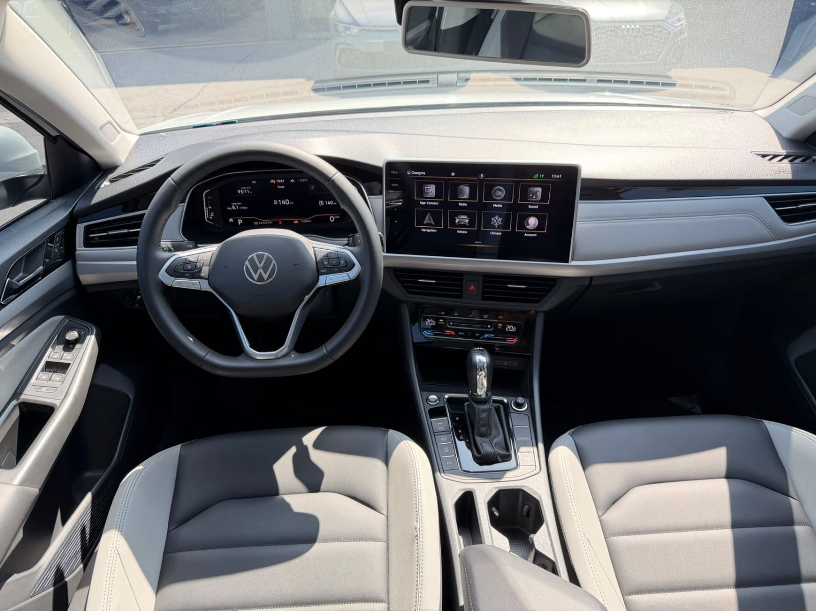 Volkswagen Bora Honor Edition