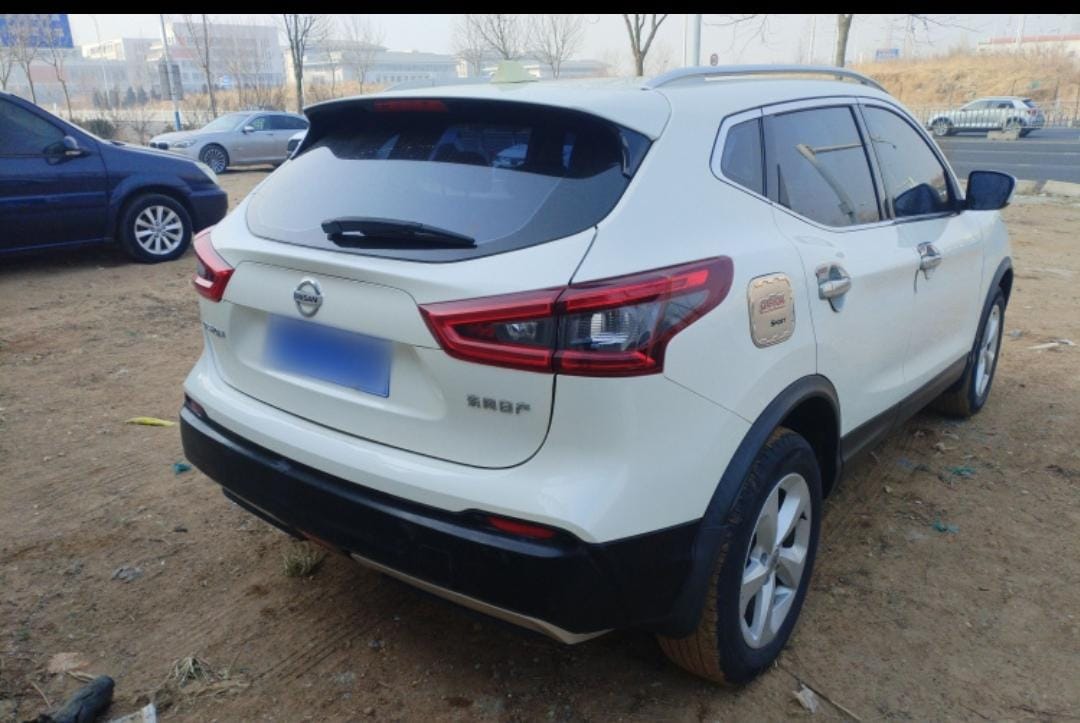 Nissan Qashqai 2.0L CVT XV Smart Edition