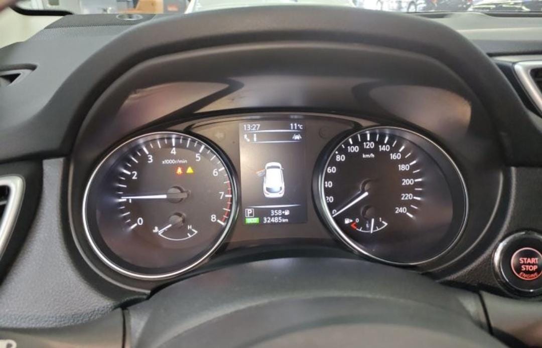 Nissan Qashqai 2.0L CVT XV Prem Deluxe Edition