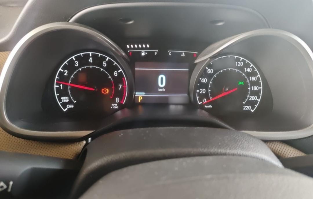 Chevrolet Cruze 320 Automatic Enjoy Skylight Edition