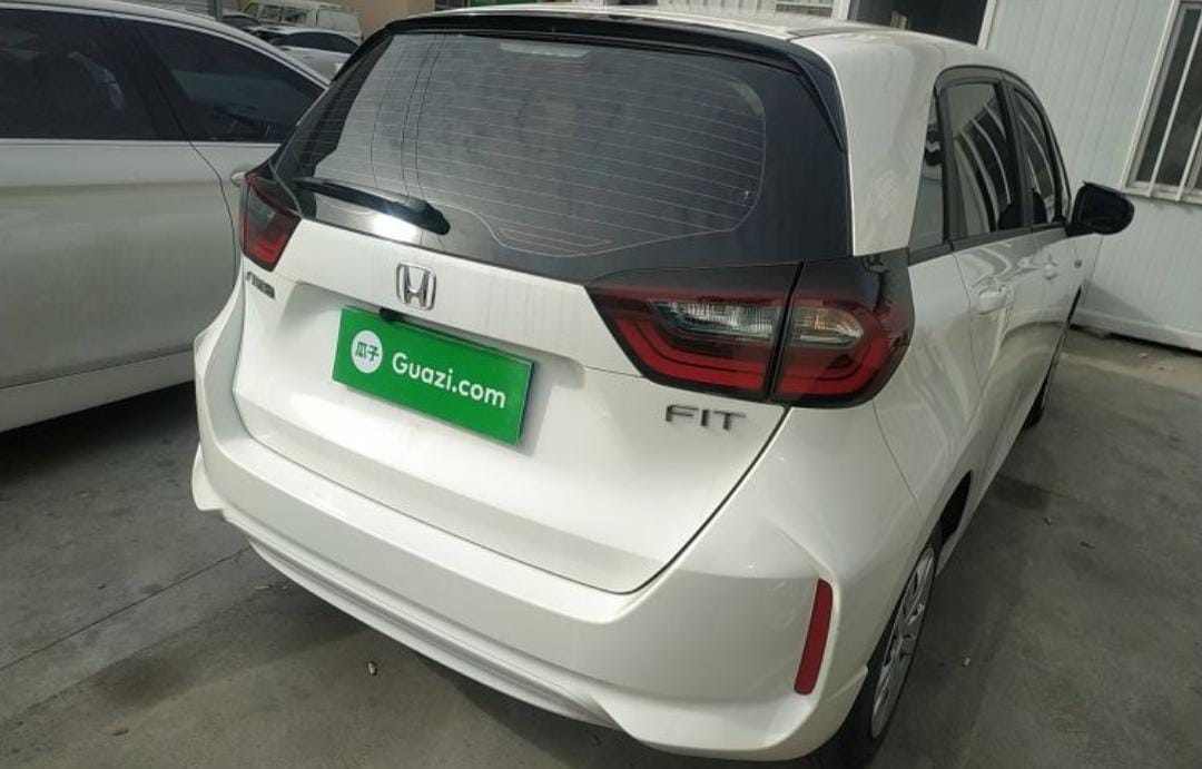 Honda Fit 1.5L CVT Fashion Edition