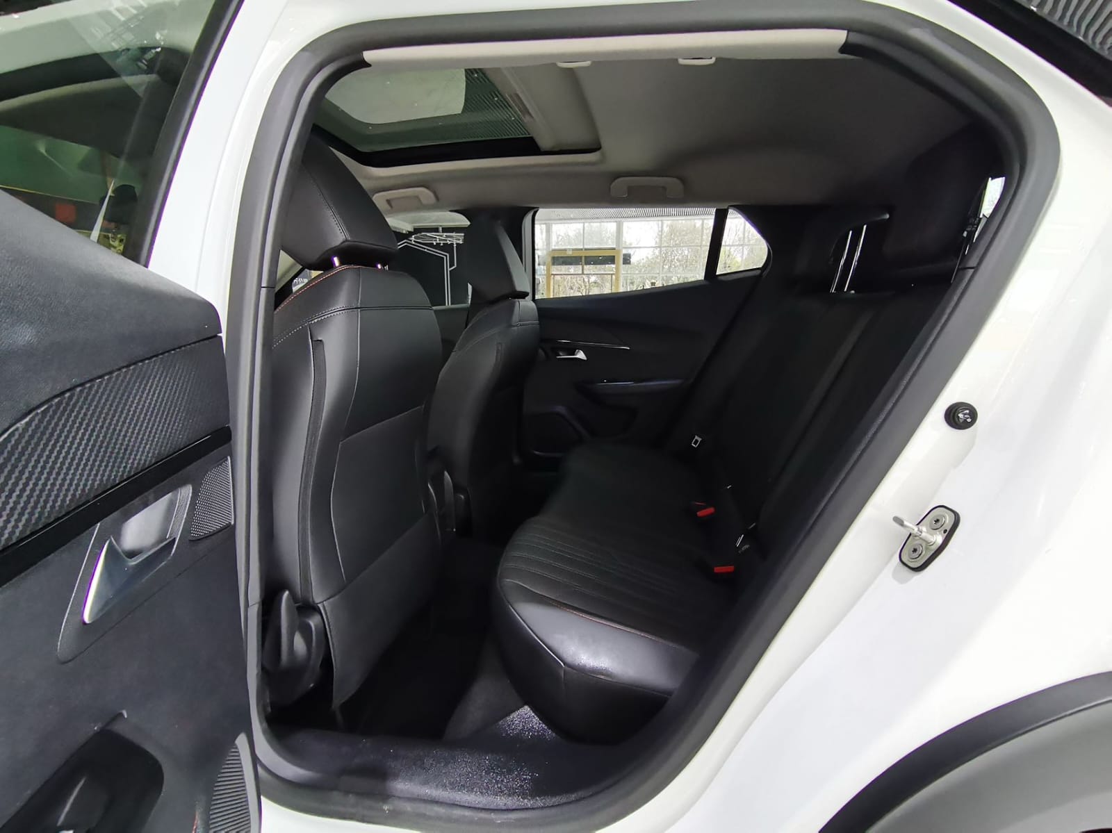 Peugeot 2008 230THPTHE ONE