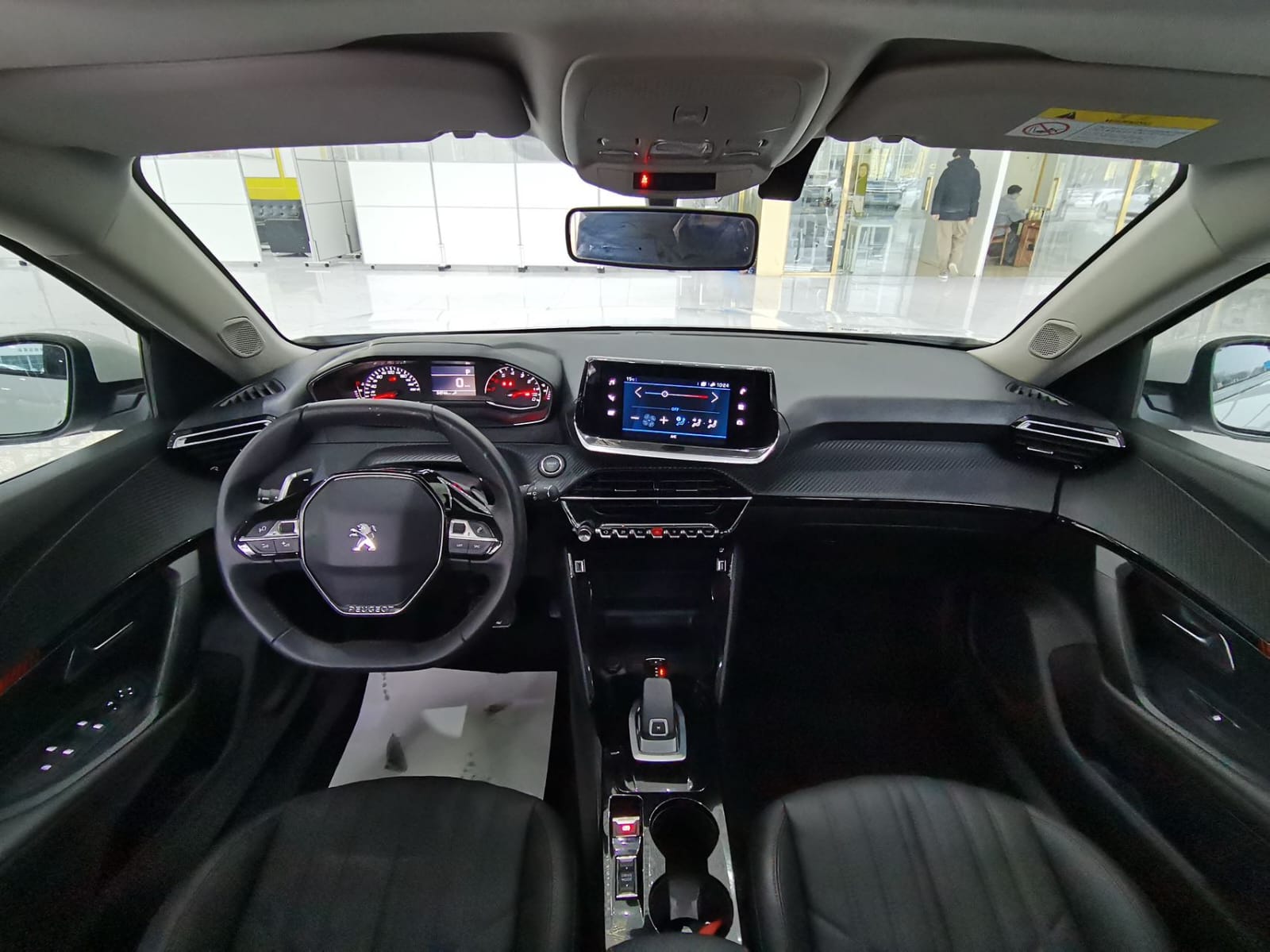 Peugeot 2008 230THPTHE ONE