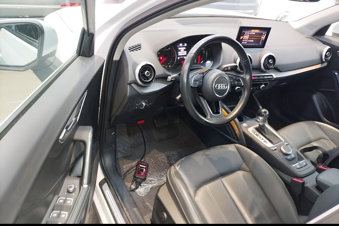 Audi Q2L 35 TFSI