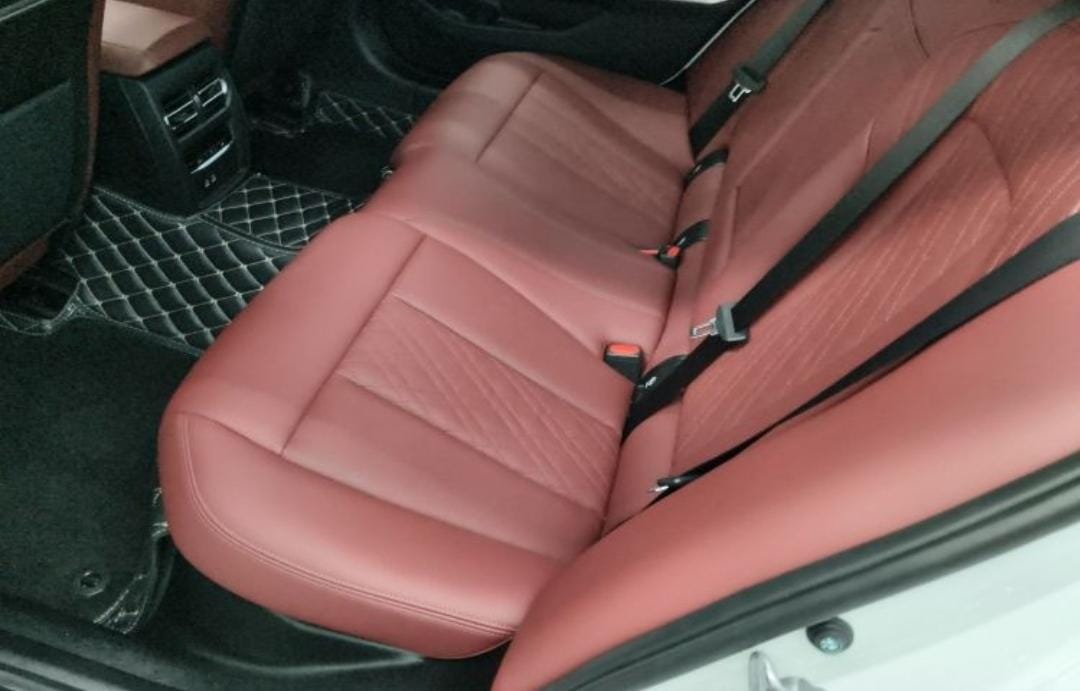 BMW 3 Series 320Li M Sport Suite