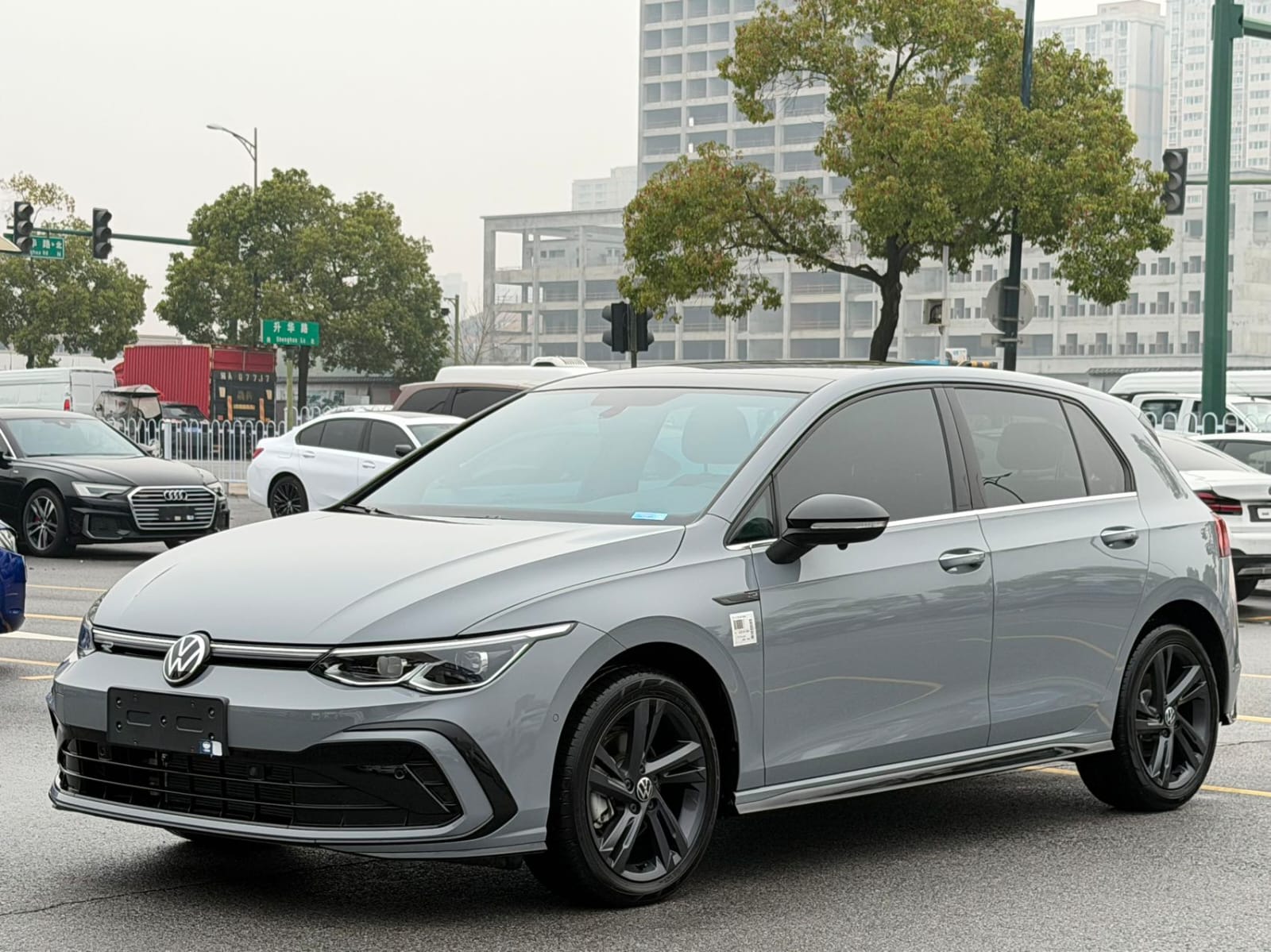 Volkswagen Golf 280TSI DSG R-Line Lite