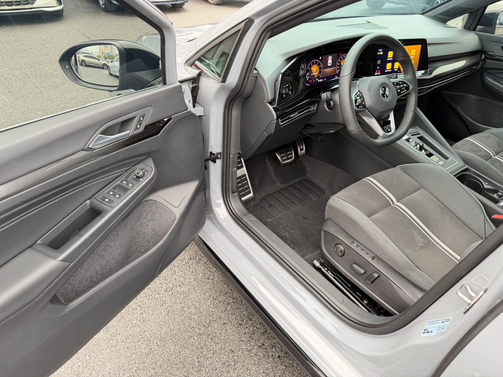 Volkswagen Golf 280TSI DSG R-Line Lite