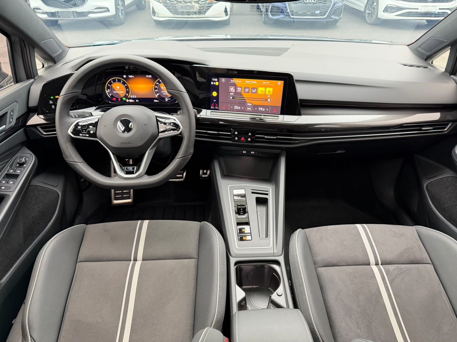 Volkswagen Golf 280TSI DSG R-Line Lite