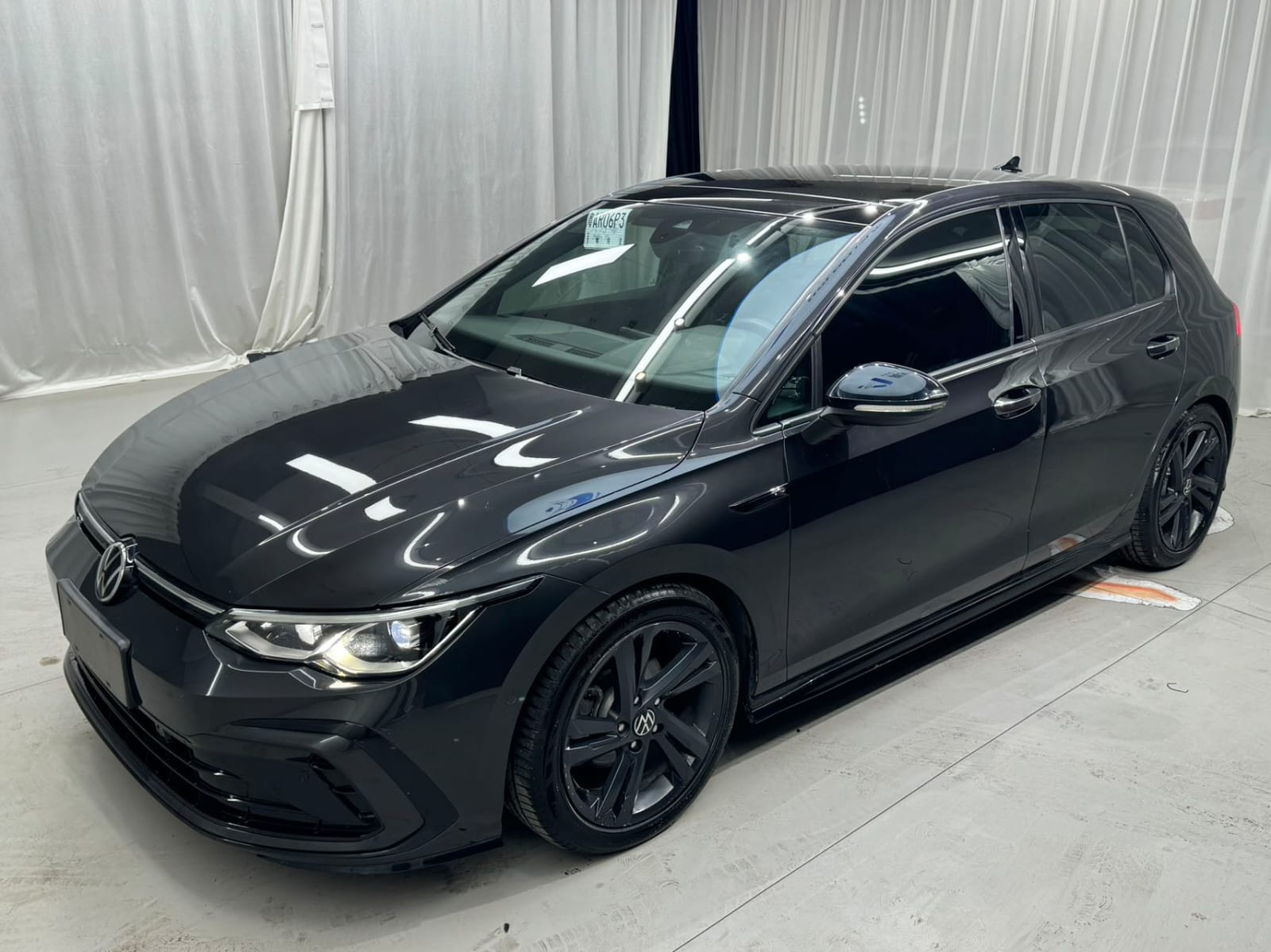 Volkswagen Golf 280TSI DSG R-Line