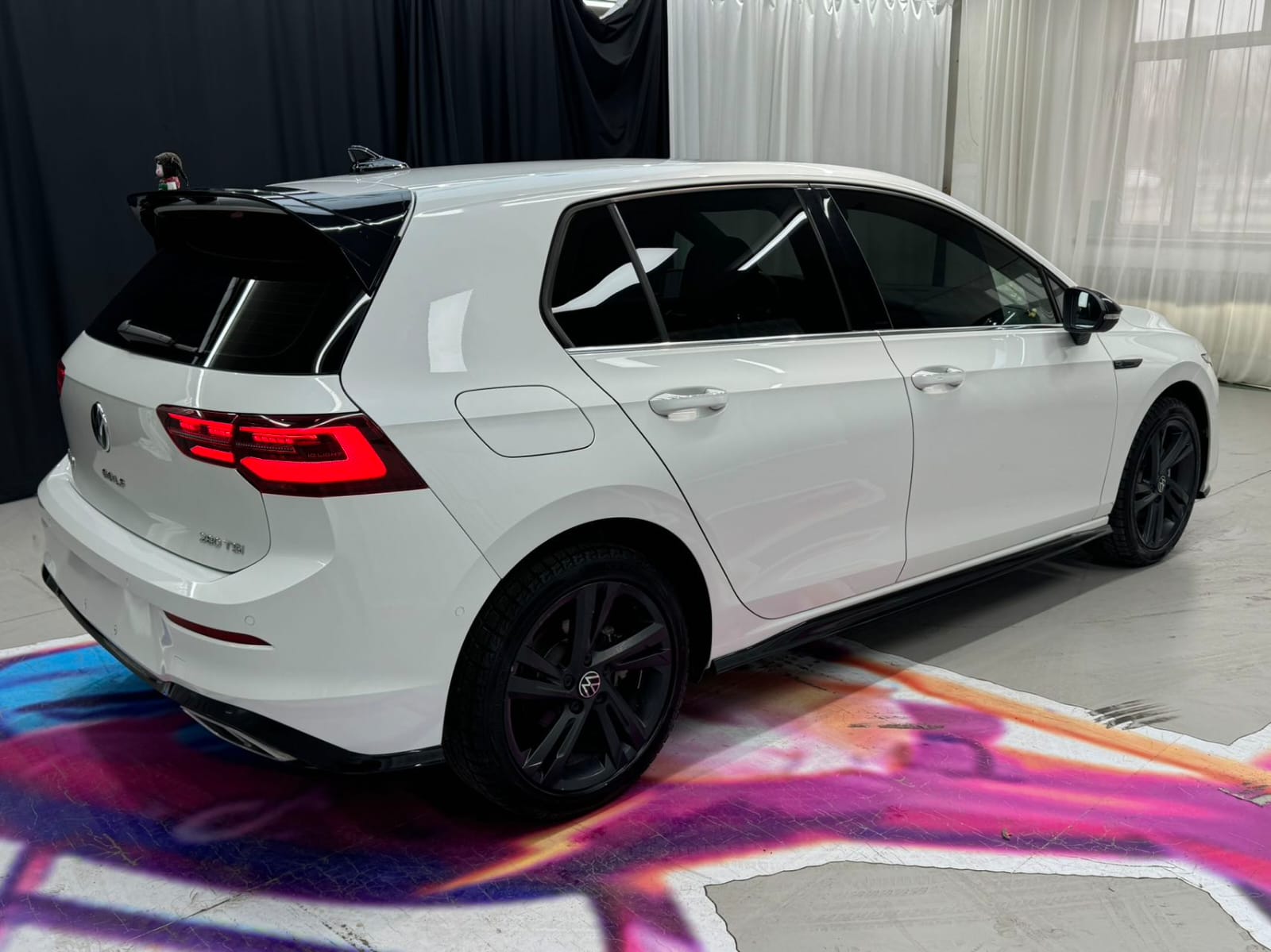 Volkswagen Golf 280TSI DSG R-Line