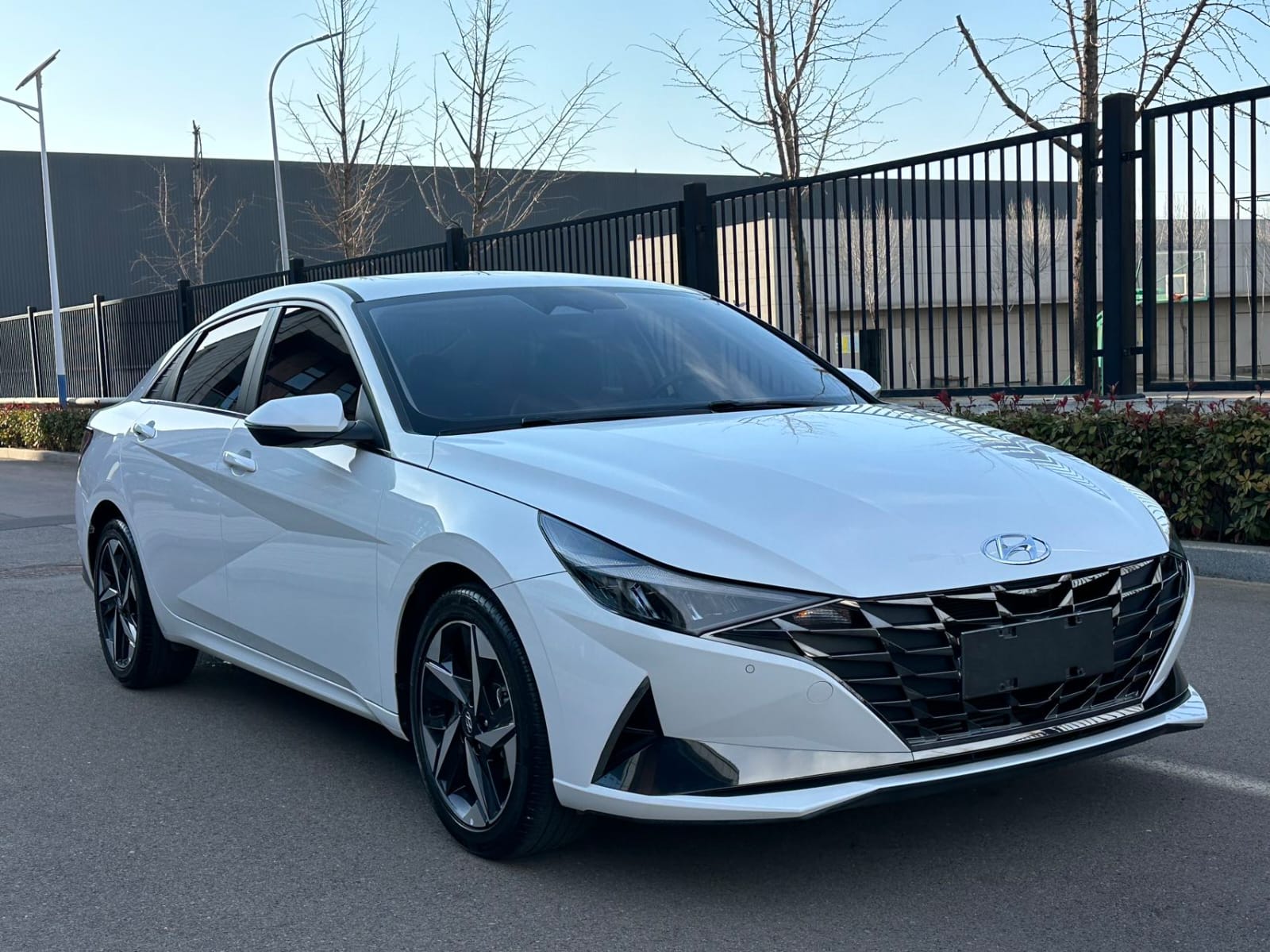 Hyundai Elantra 1.5L CVT Precious Edition