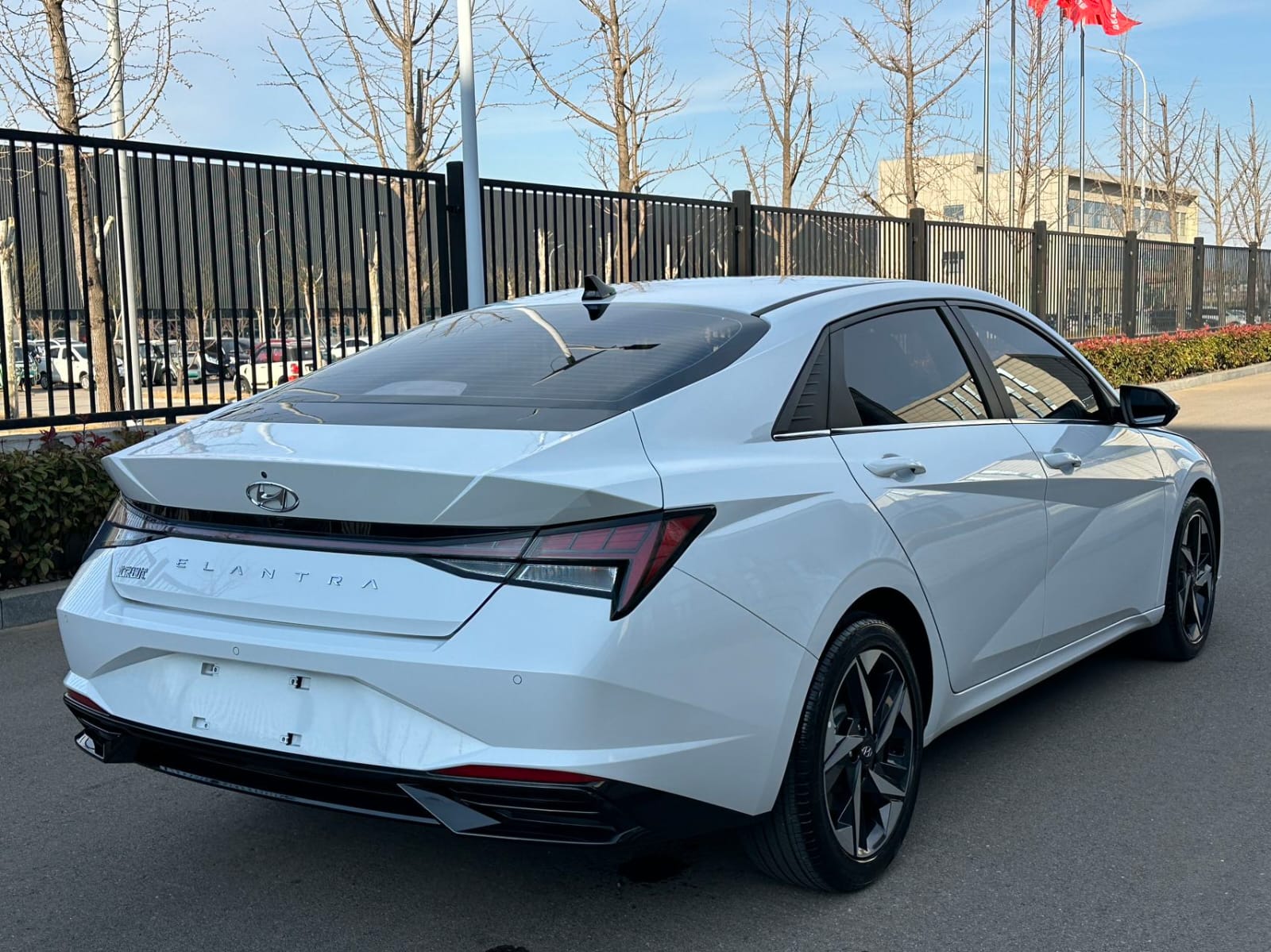 Hyundai Elantra 1.5L CVT Precious Edition