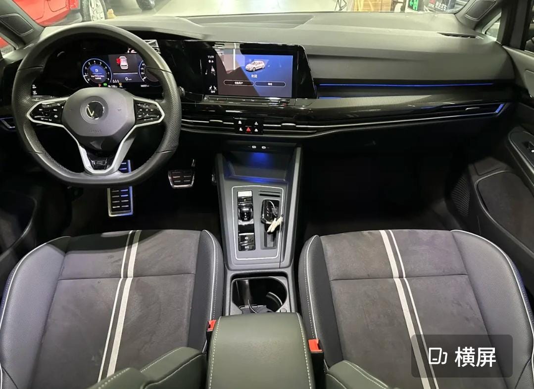 Volkswagen Golf 280TSI DSG R-Line