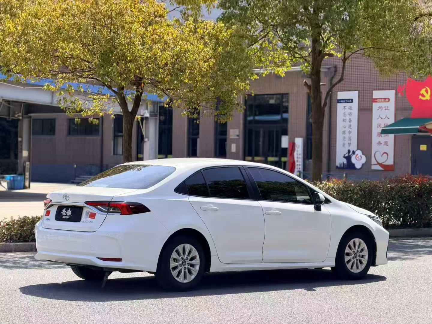 Toyota Corolla TNGA 1.5L CVT Pioneer Edition