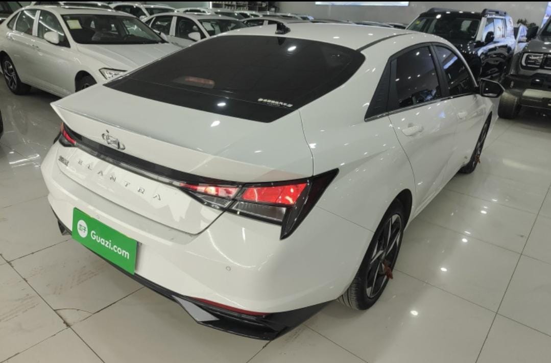 Hyundai Elantra 1.5L CVT GLX Elite Edition