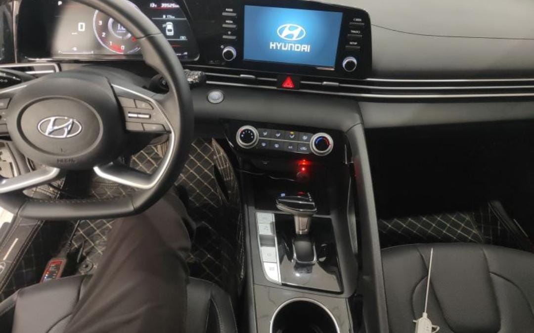 Hyundai Elantra 1.5L CVT GLX Elite Edition