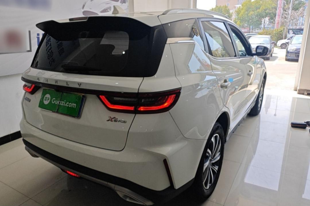Geely Vision X6 PRO 1.4T Premium Edition