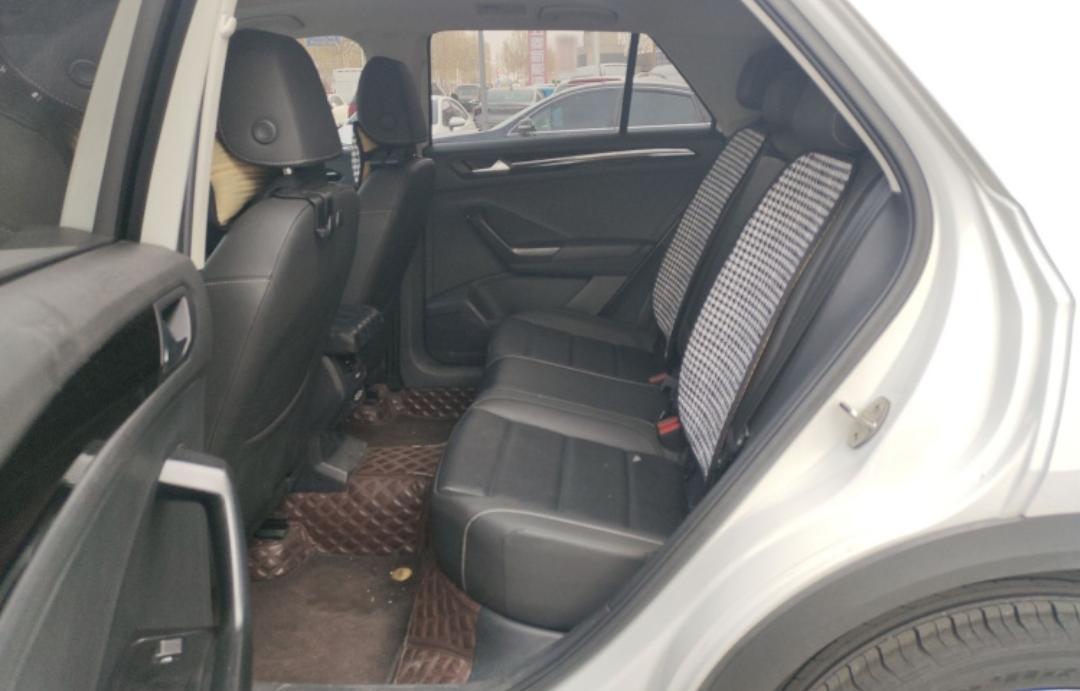 Volkswagen T-Roc Tango 280TSI DSG Enjoy PLUS Edition