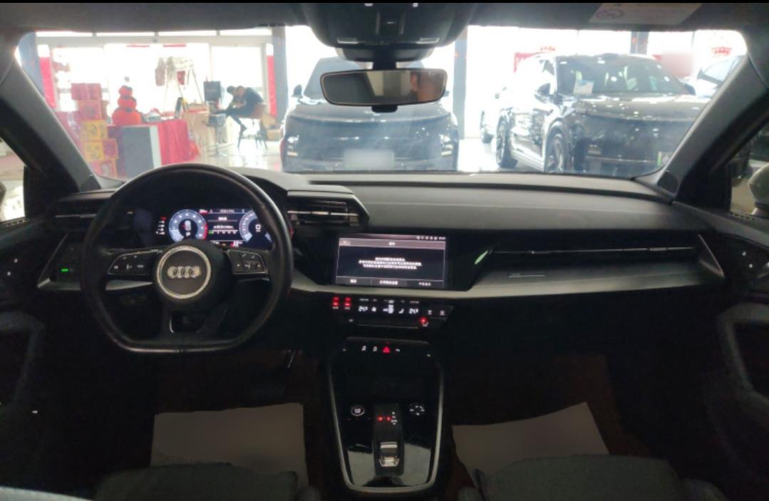 Audi A3L Limousine 35 TFSI