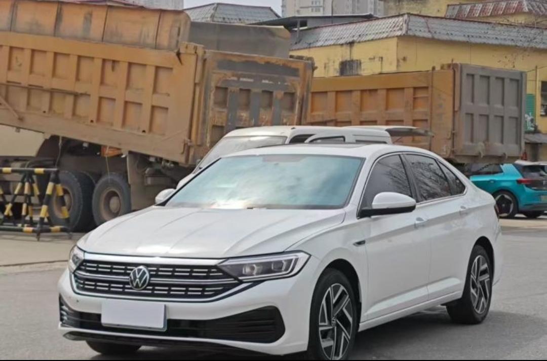 Volkswagen Sagitar 280TSI DSG Oversight Lite