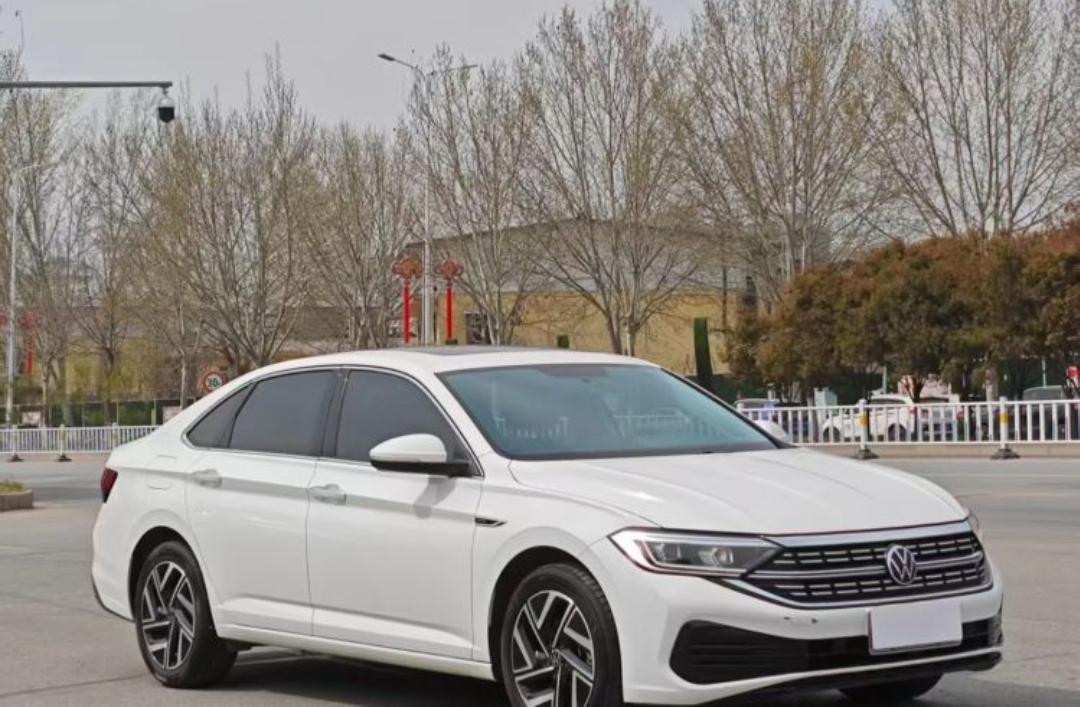 Volkswagen Sagitar 280TSI DSG Oversight Lite