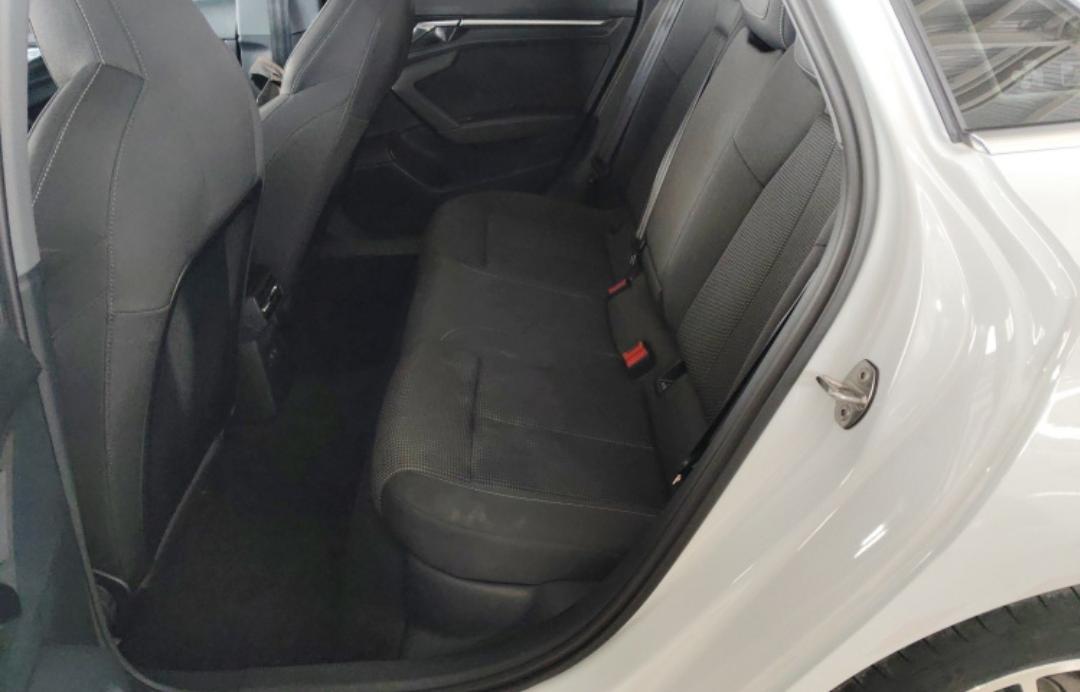 Audi A3L Limousine 35 TFSI Спортивный