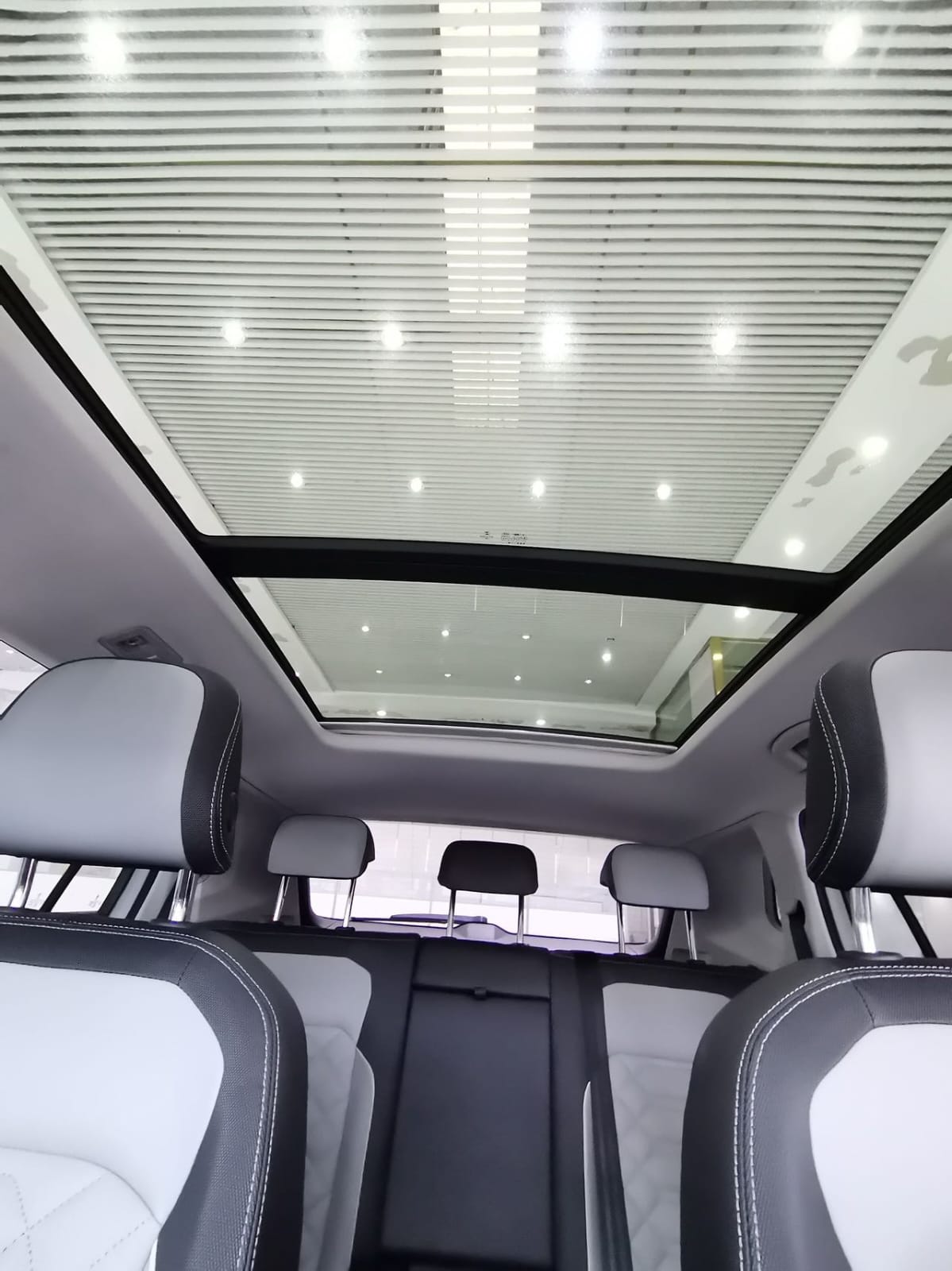 Volkswagen Tayron 280TSI Deluxe Plus Premium Edition
