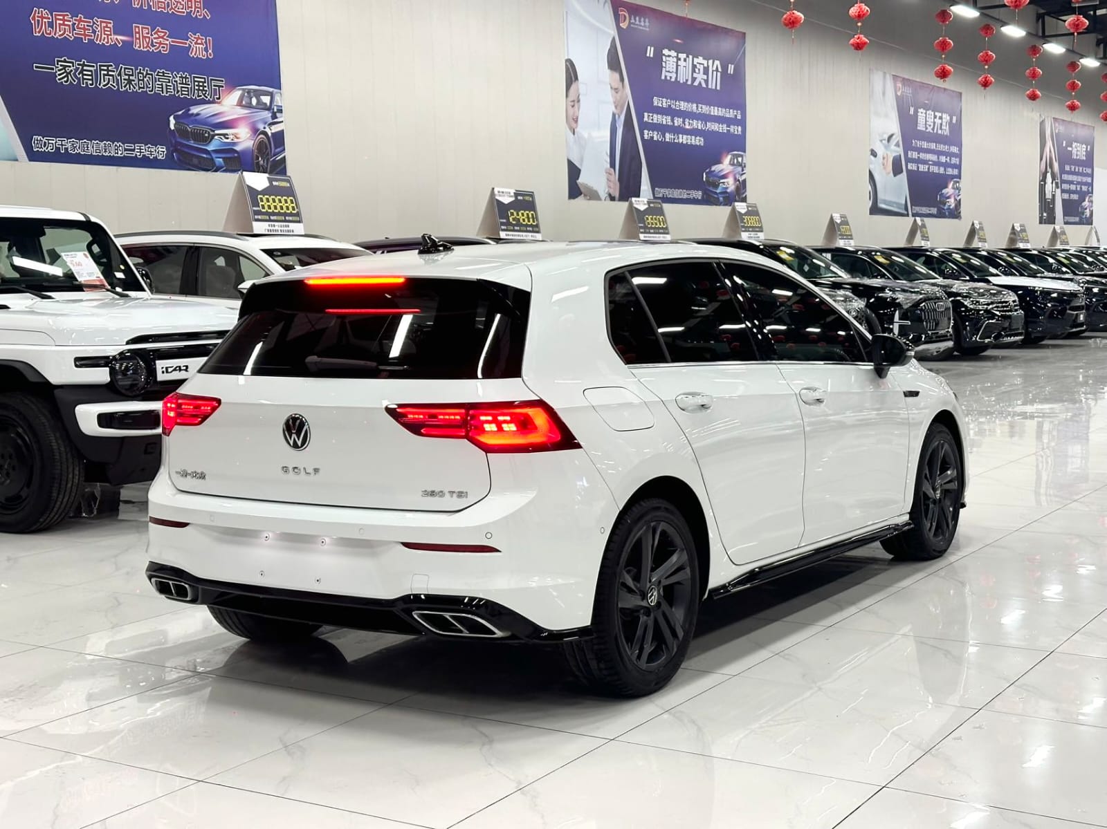 Volkswagen Golf 280TSI DSG R-Line Lite