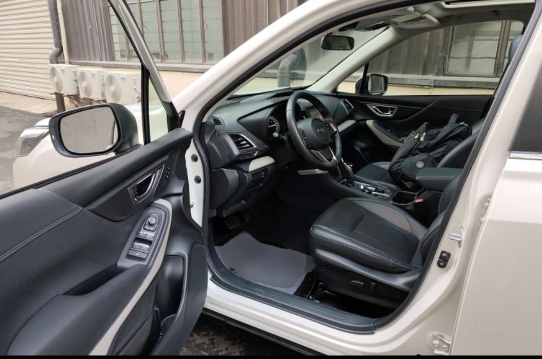 Subaru Forester 2.0i AWD Deluxe Edition EyeSight