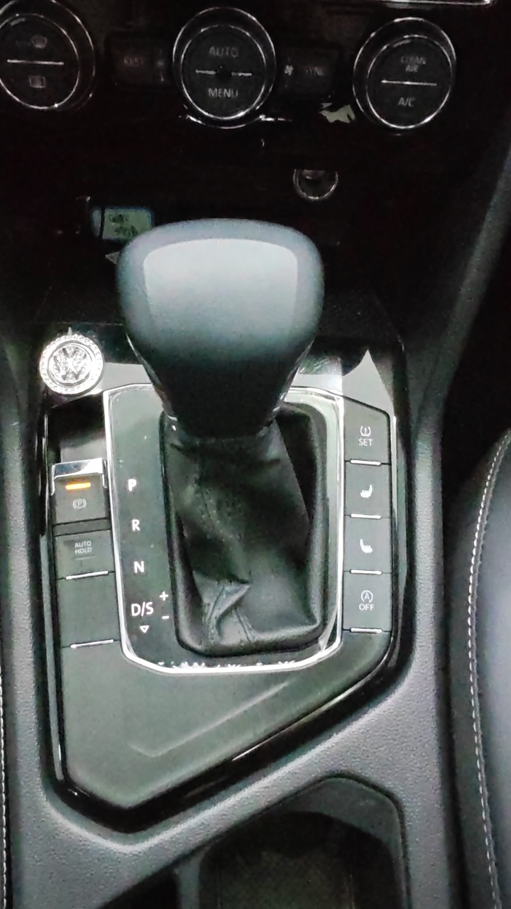 Volkswagen Tiguan L 280TSI Automatic Edition