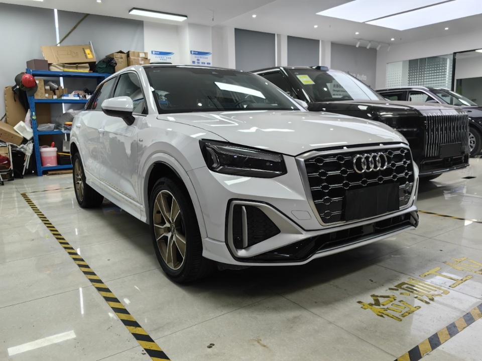 Audi Q2L 35 TFSI