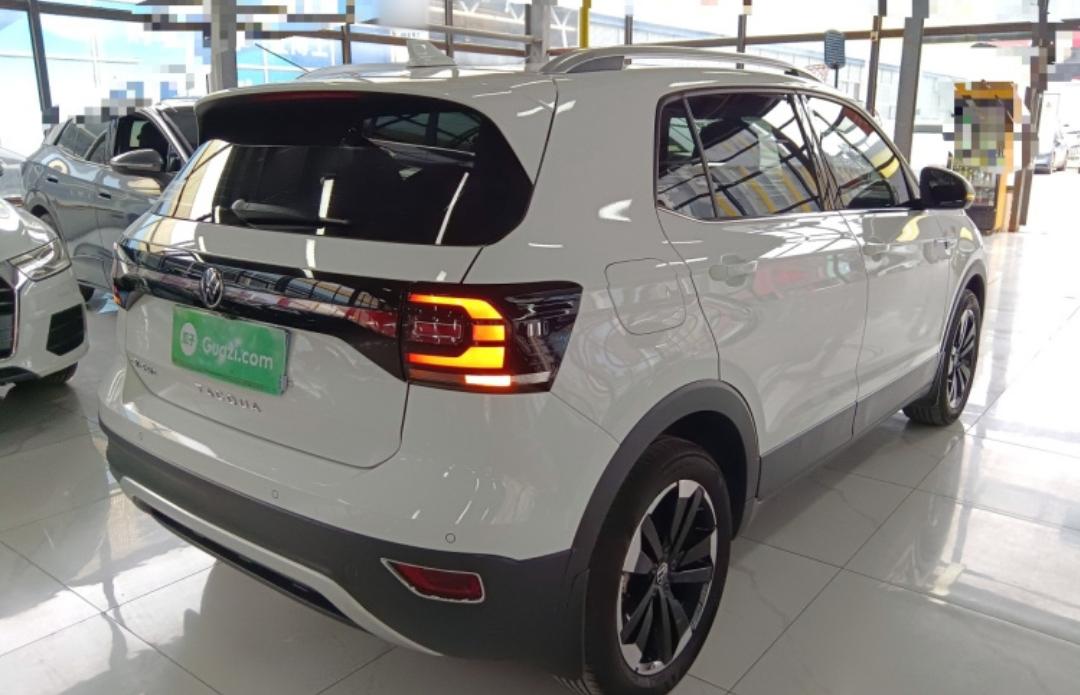Volkswagen Tacqua 1.5L Automatic