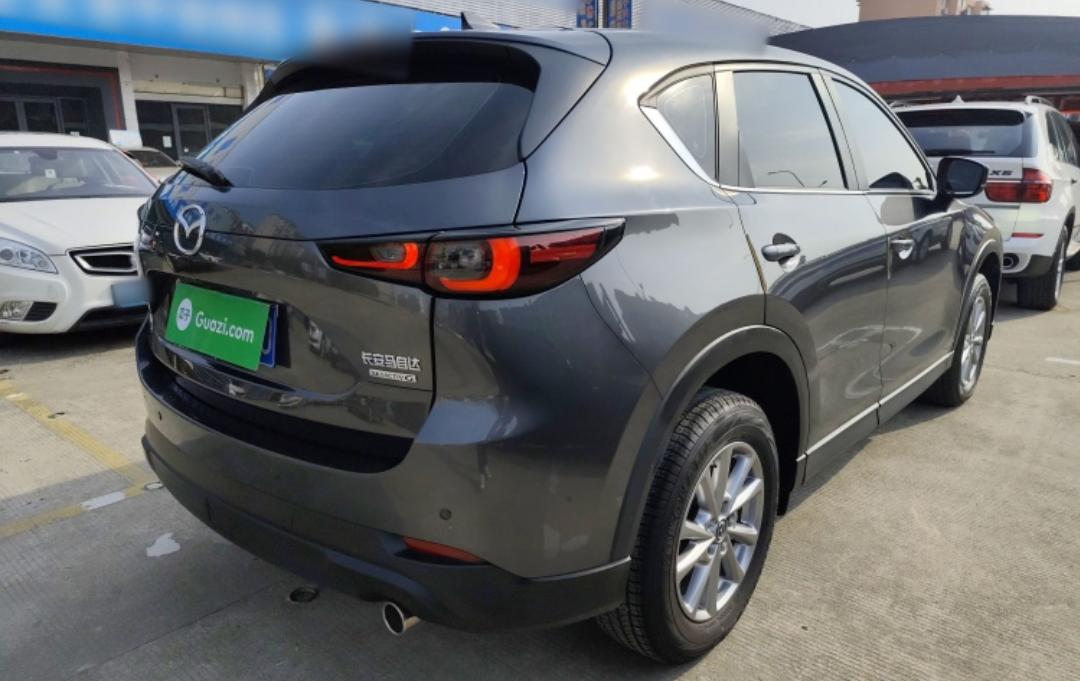 Mazda CX-5  2.0L Automatic 2WD