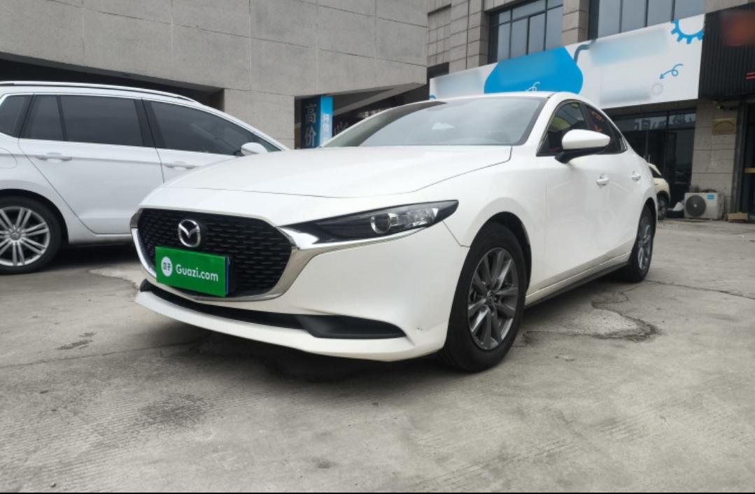 Mazda 3 Axela 2.0L Automatic