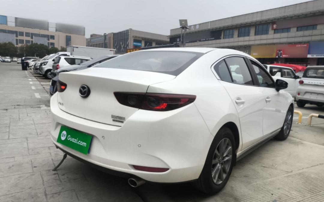 Mazda 3 Axela 2.0L Automatic