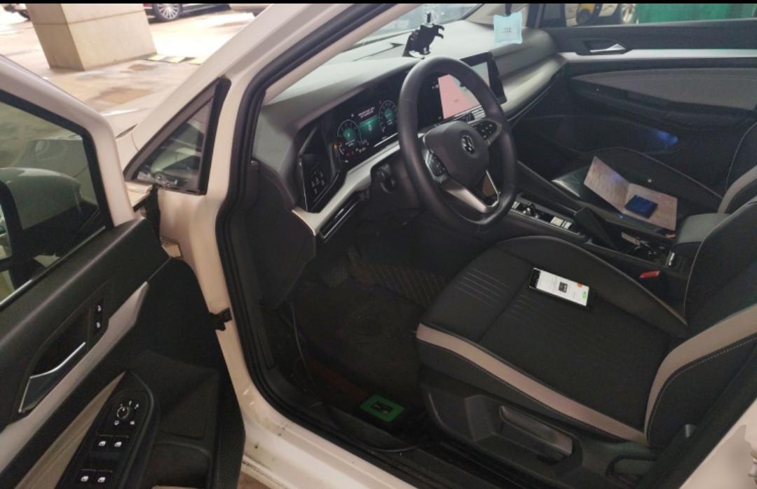 Volkswagen Golf 280TSI DSG Pro