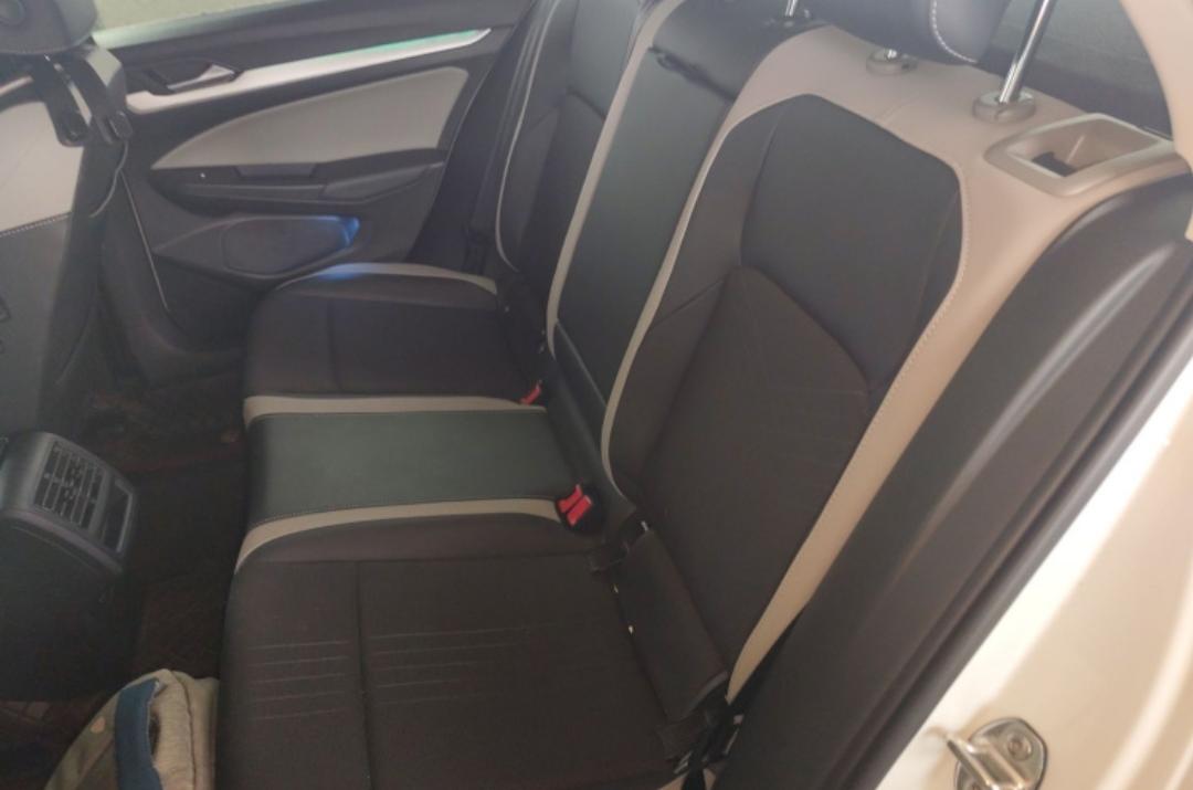Volkswagen Golf 280TSI DSG Pro