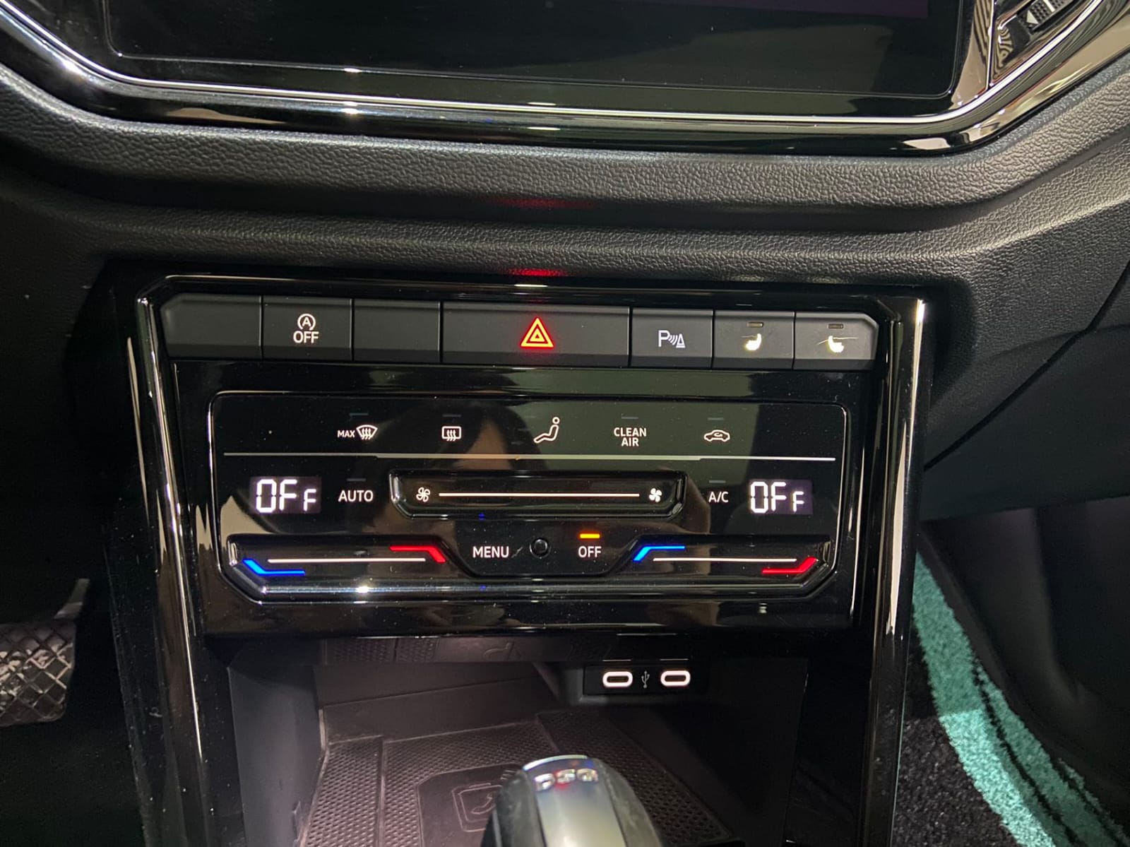 Volkswagen T-Roc Tango 280TSI DSG 4WD Luxury Edition